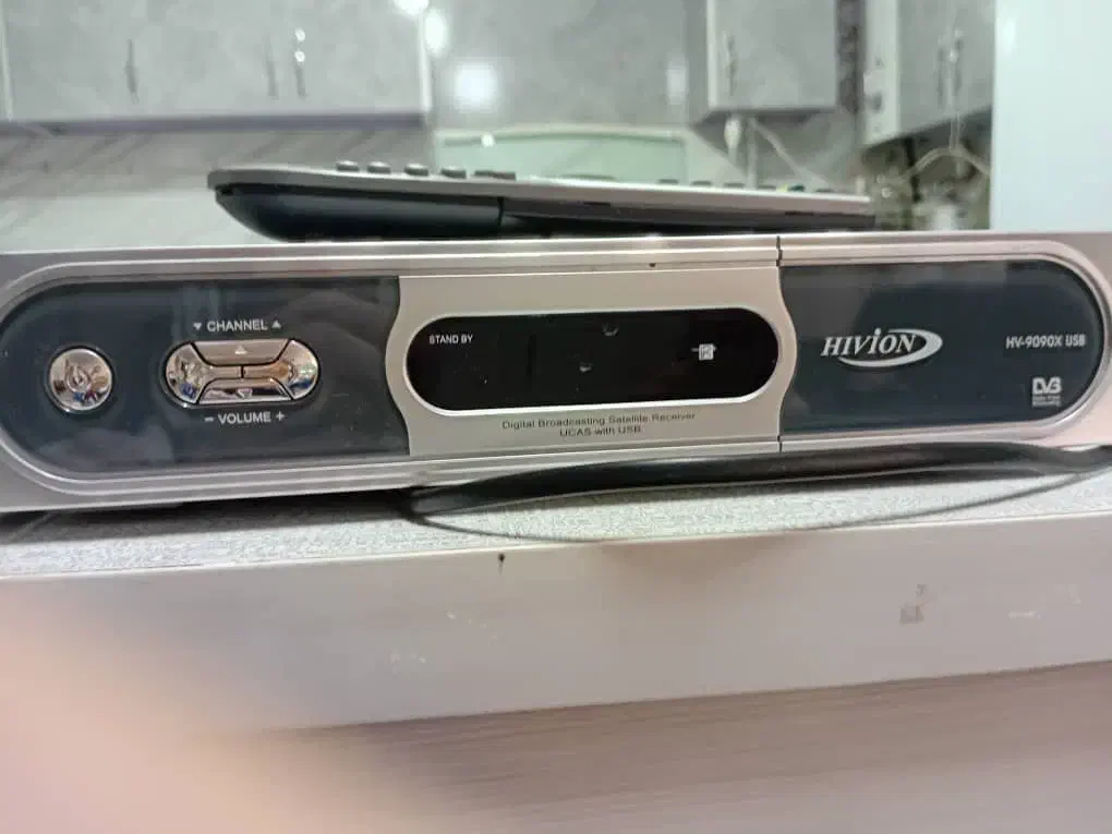 یک جفت گیرنده خارجی سالم|صوتی و تصویری|همدان, |دیوار