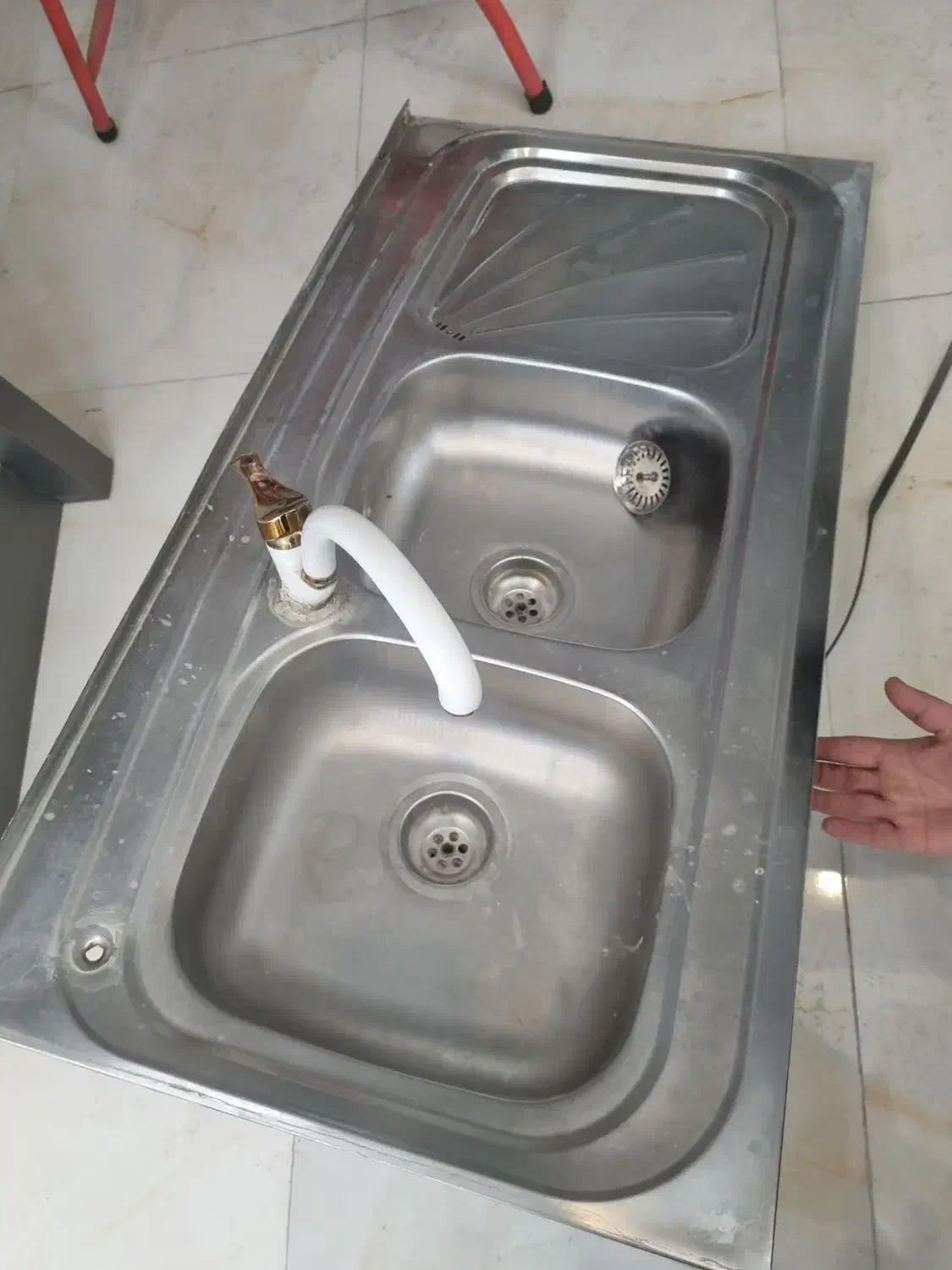 سینک دوقلو|آب‌چکان و نظم‌دهنده ظروف|قم, سراجه (۱۵ خرداد)|دیوار