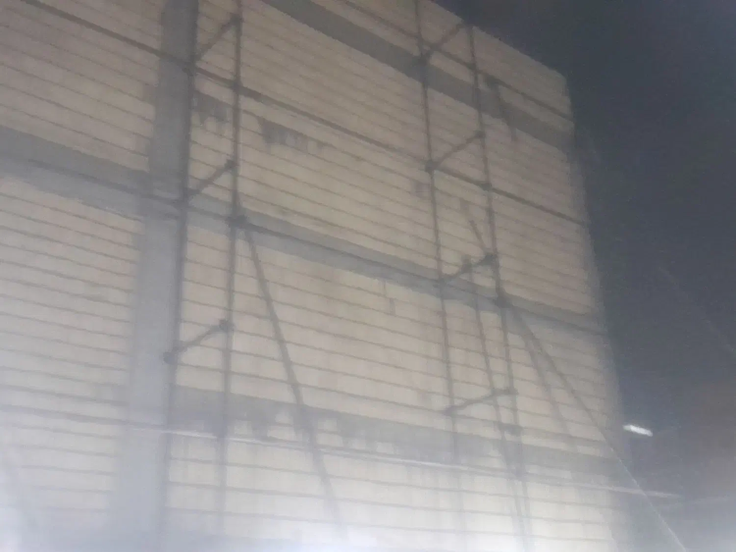 داربست فلزی برادران اسحاقیان شبانه روز|خدمات پیشه و مهارت|اصفهان, جلفا|دیوار