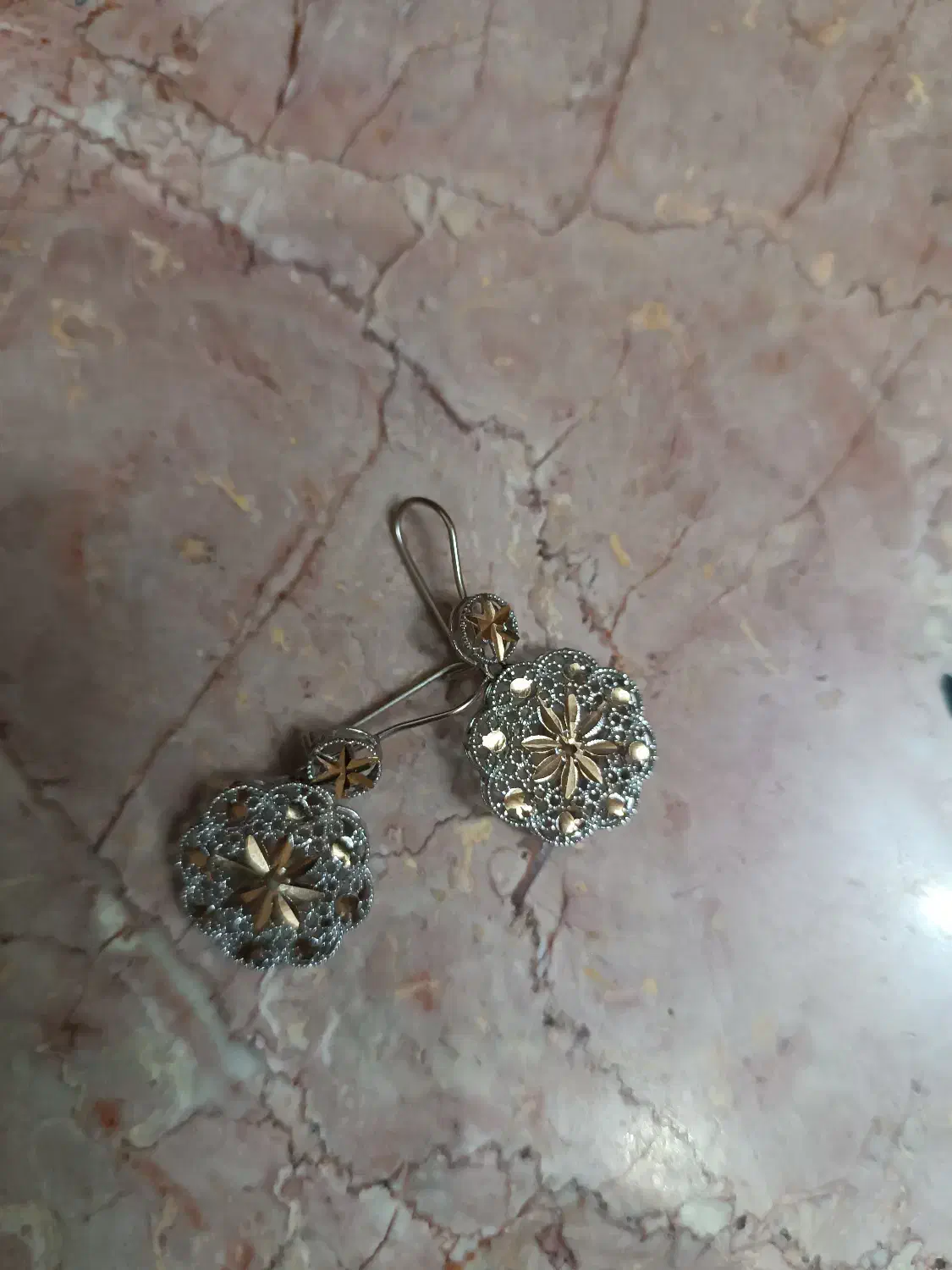 مقداری طلا|جواهرات|تویسرکان, |دیوار