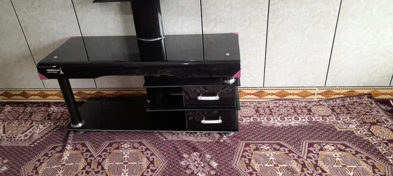 دو عدد میز تلوزیون در حد نو|میز تلویزیون|کنگاور, |دیوار