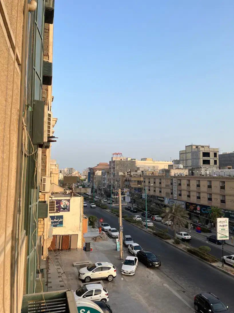 فروش واحد اداری-تک خواب-متراژ۵۲-بر اصلی-گلشهر|فروش دفتر کار، اتاق اداری، مطب|بندرعباس, |دیوار