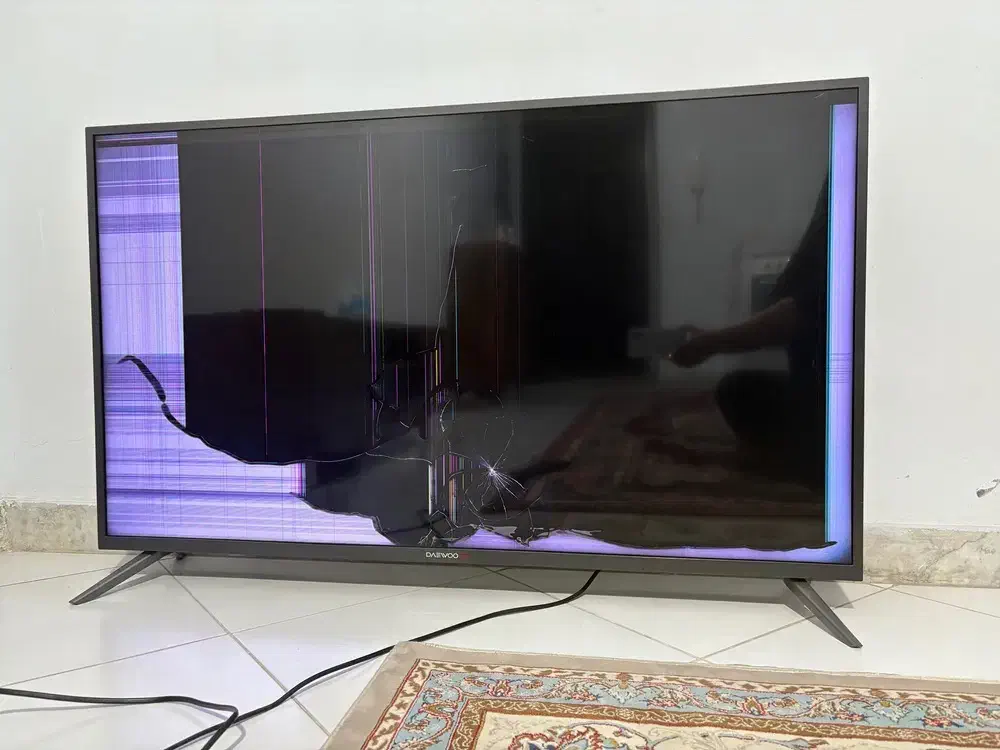 دوو/49/ پنل شکسته|تلویزیون و پروژکتور|محمدشهر, شهرک نگین|دیوار