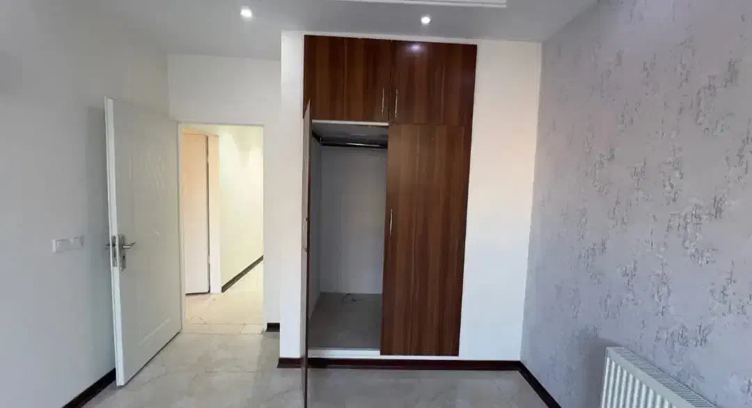 واحد۱۳۵متری/مالک پول لازم به دلیل مهاجرت/سندتک برگ|فروش آپارتمان|اندیشه, اندیشه فاز ۱|دیوار