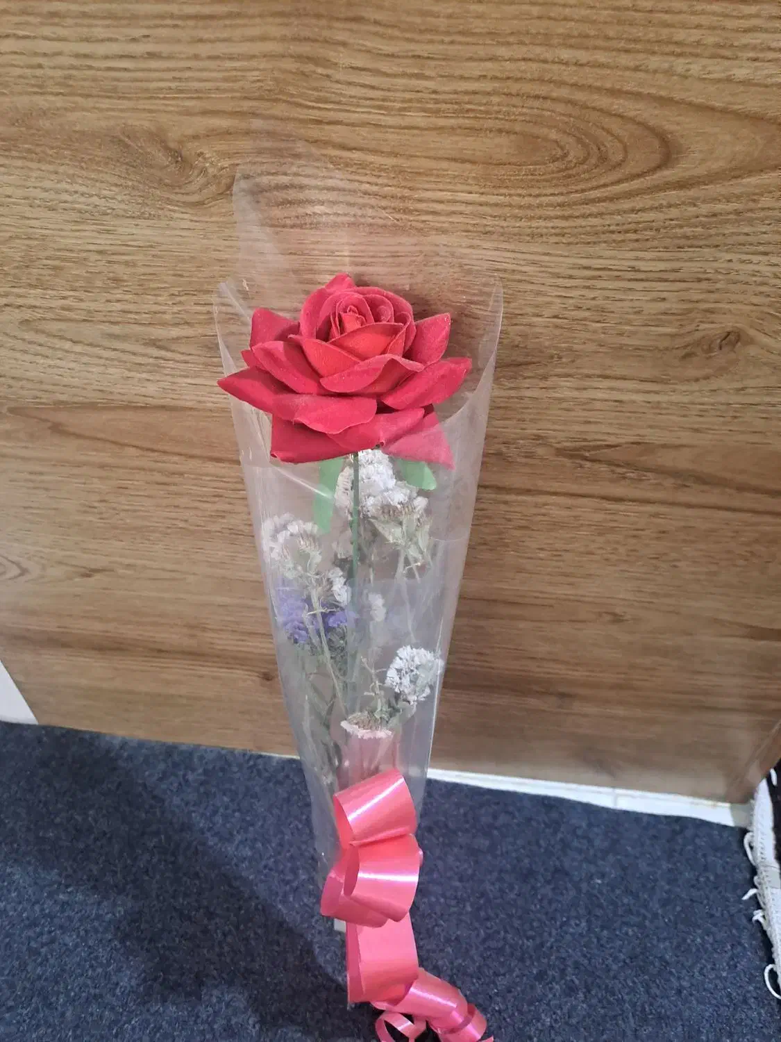 گل با گلدان شیشه ای|گل مصنوعی|ساوه, |دیوار