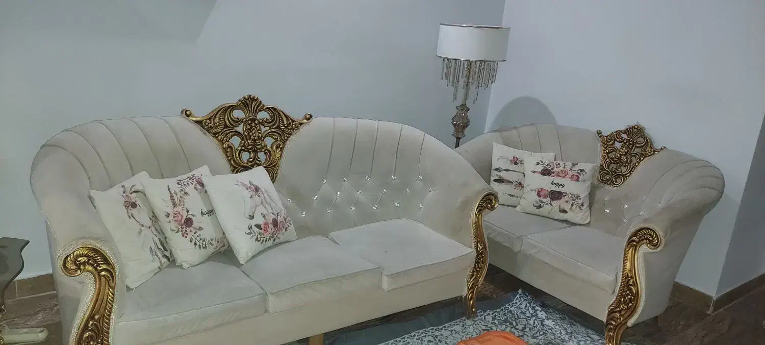 مبل ۷ نفره با جلومبلی و عسلی|مبلمان خانگی و میز عسلی|تهران, سازمان برنامه جنوبی|دیوار