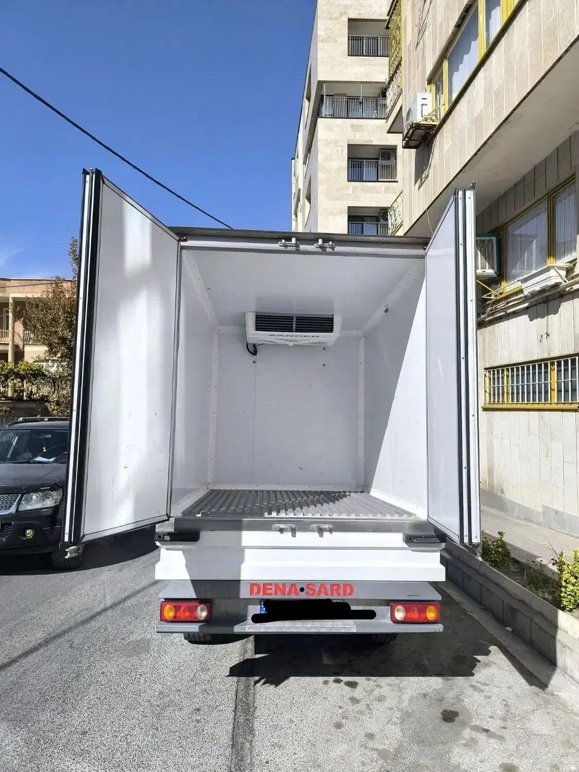 نیسان یخچالدار دوگانه کارخانه|خودرو سواری و وانت|همدان, |دیوار