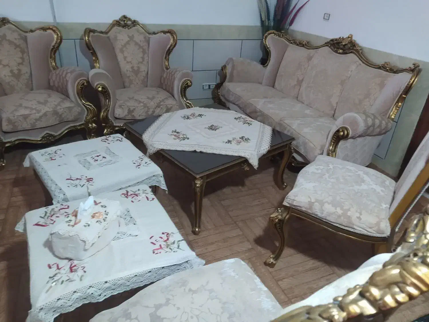 مبلمان|مبلمان خانگی و میز عسلی|آزادشهر, |دیوار
