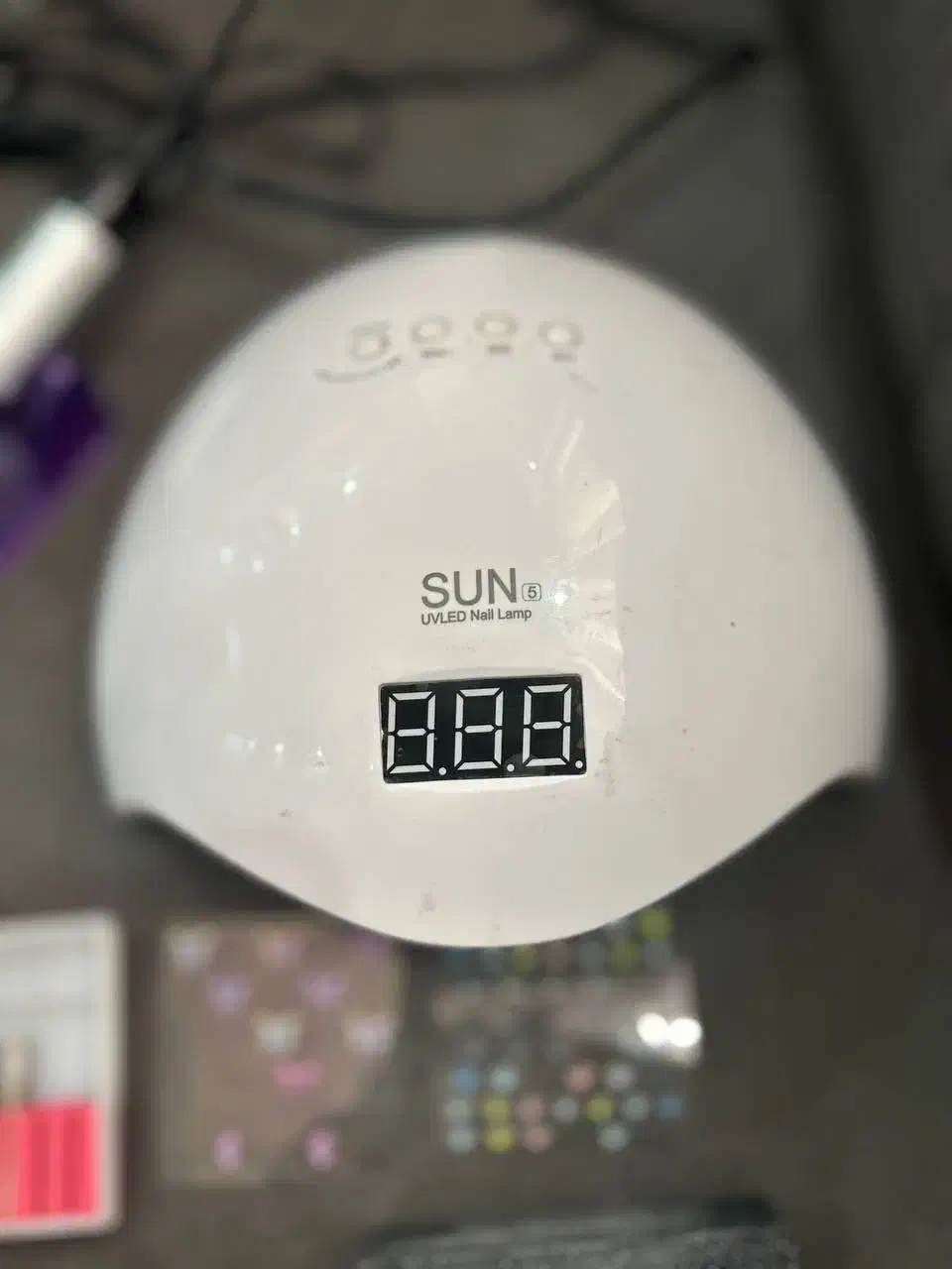 لوازم اولیه کاشت ناخن ( یووی / سوهان برقی )|آرایشی، بهداشتی، درمانی|رشت, دباغیان|دیوار