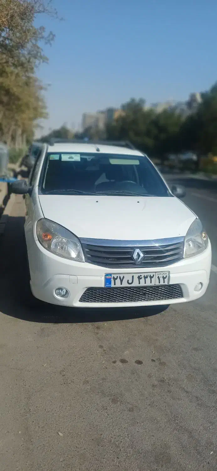 ساندرو مدل ۹۶ نقد و اقساط|خودرو سواری و وانت|مشهد, امامیه (شهرک غرب)|دیوار