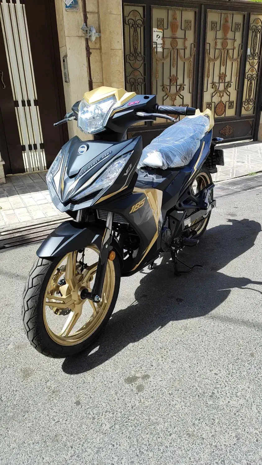 لاکی 185|موتورسیکلت|تهران, آشتیانی|دیوار