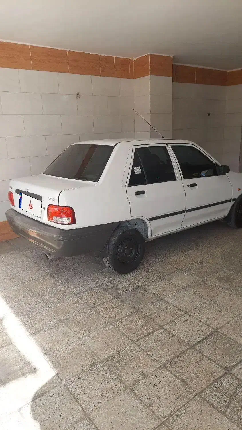 پراید ۹۴ تمیز|خودرو سواری و وانت|شاهین‌شهر, دهخدا|دیوار