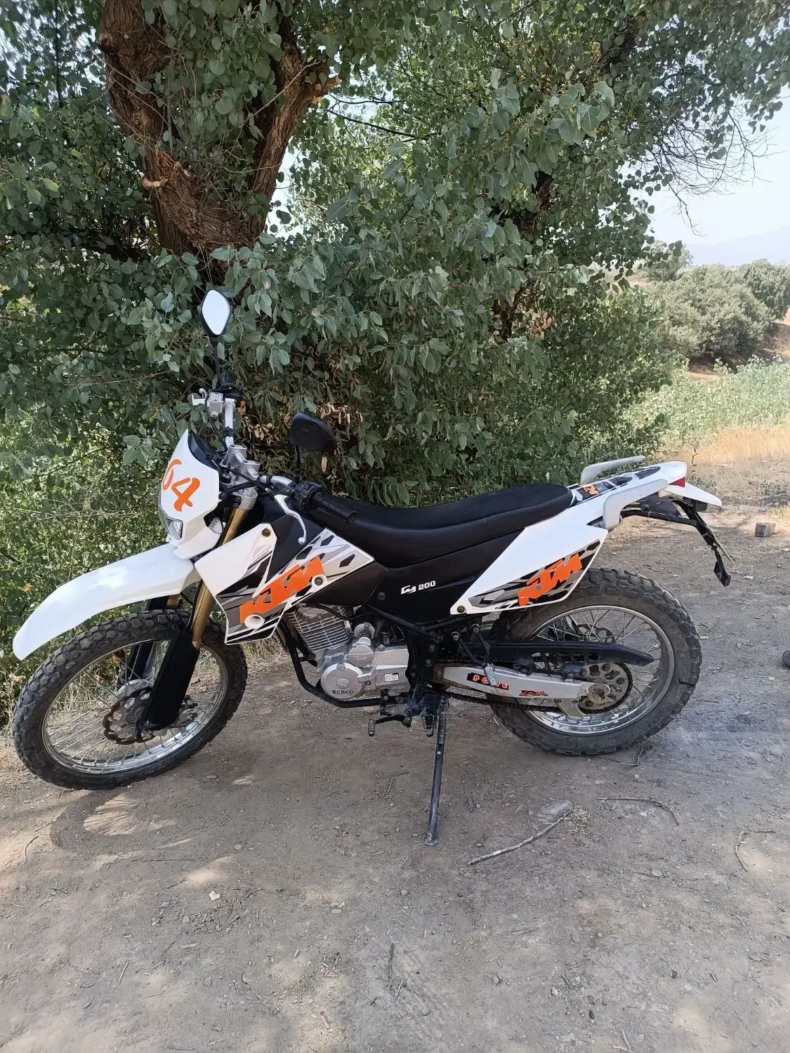 تریل ۲۰۰بهرو|موتورسیکلت|کوهدشت, |دیوار