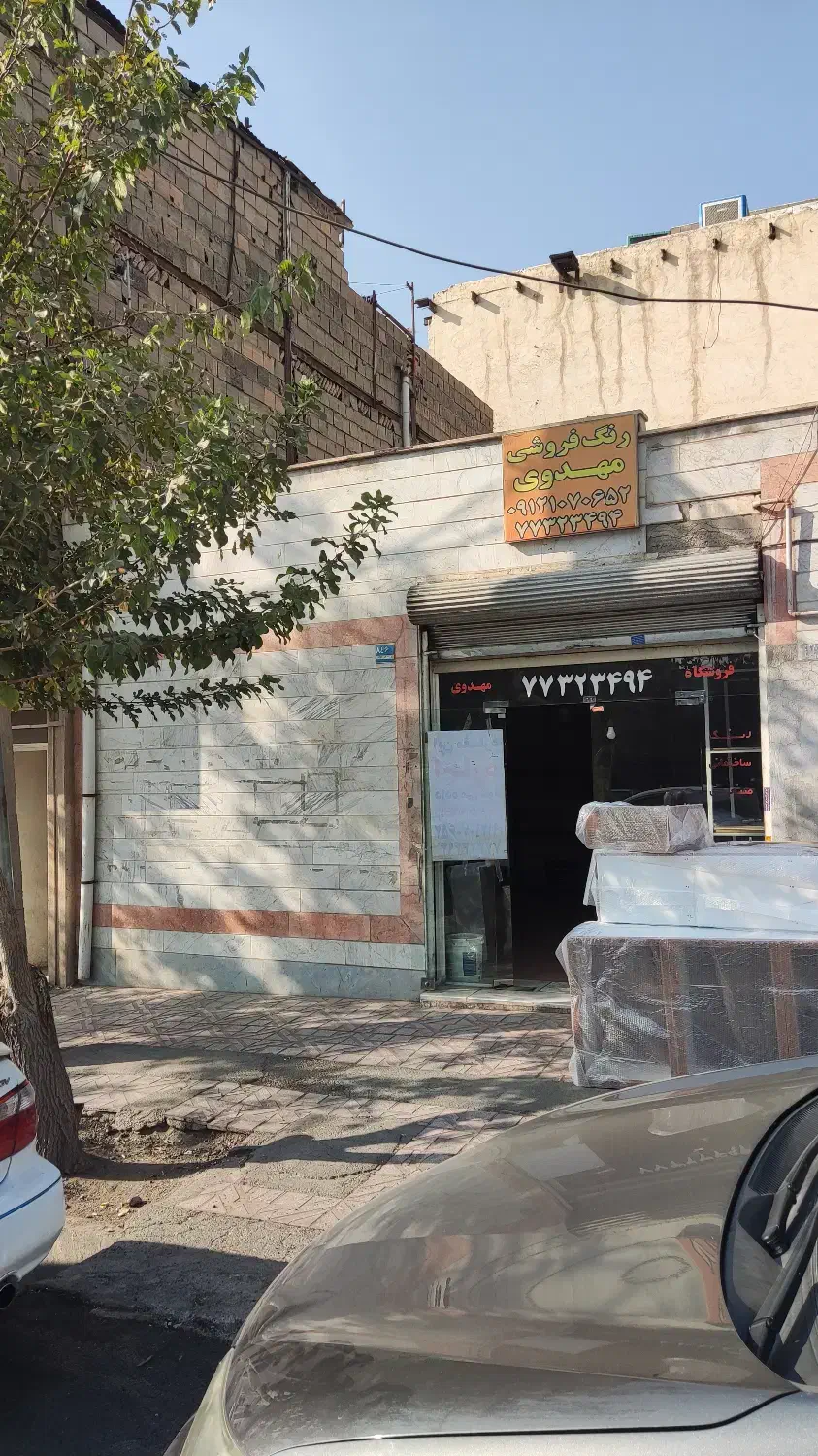 اجاره مغازه بر خیابان اصلی زهدی ۹۰ متری|اجارهٔ مغازه و غرفه|تهران, خاک سفید|دیوار