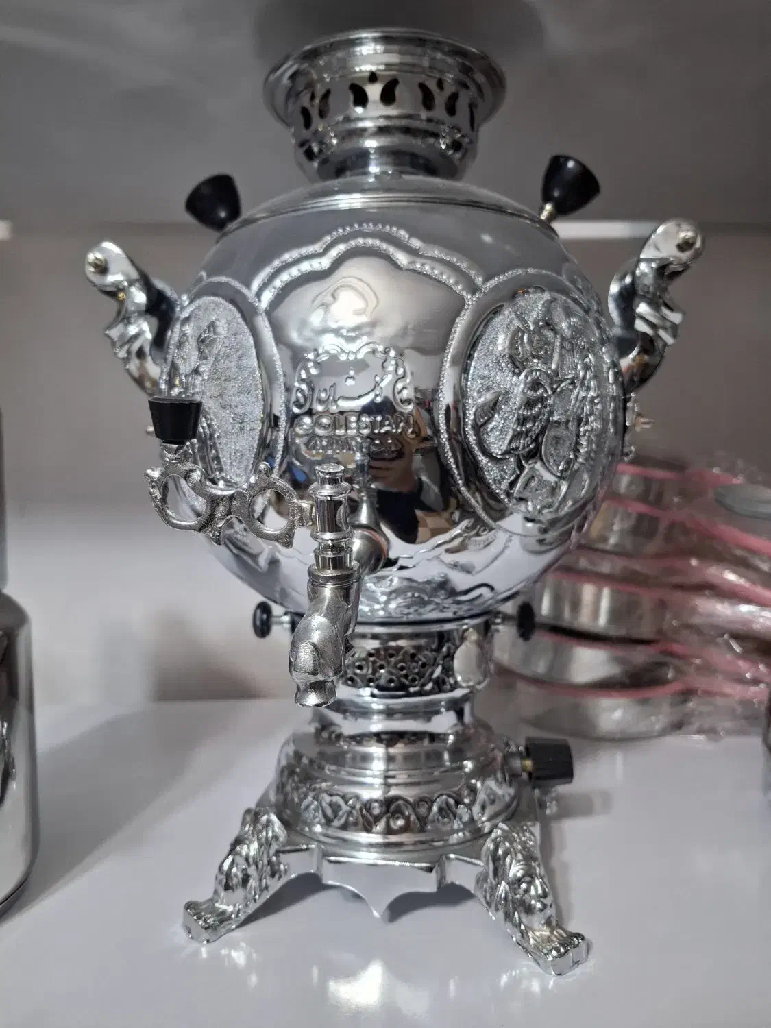 سماور|سماور، چای‌ساز، قهوه‌ساز|مهاباد (آذربایجان غربی), |دیوار
