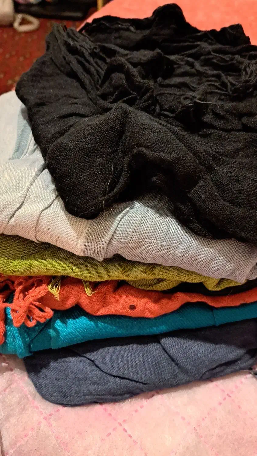 شال و روسری رایگان|لباس|رشت, منظریه|دیوار