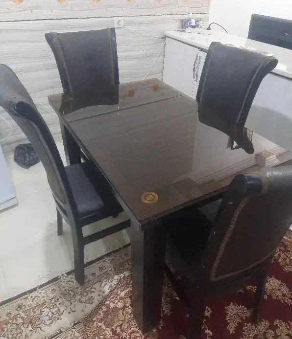 میز ناهار خوری۴ نفره|میز و صندلی غذاخوری|سرپل ذهاب, |دیوار