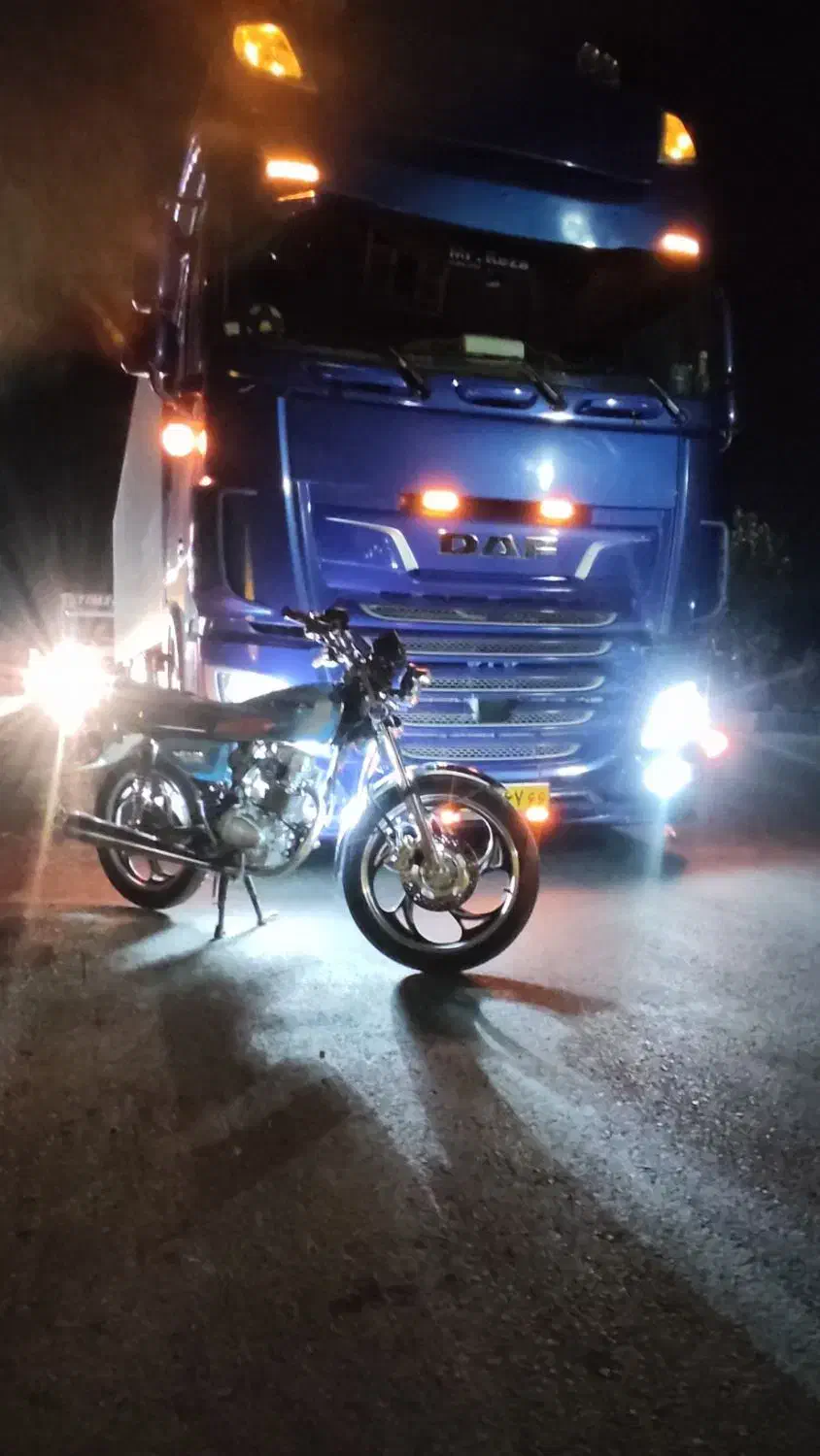 250نیکتاز|موتورسیکلت|علویجه - دهق, |دیوار