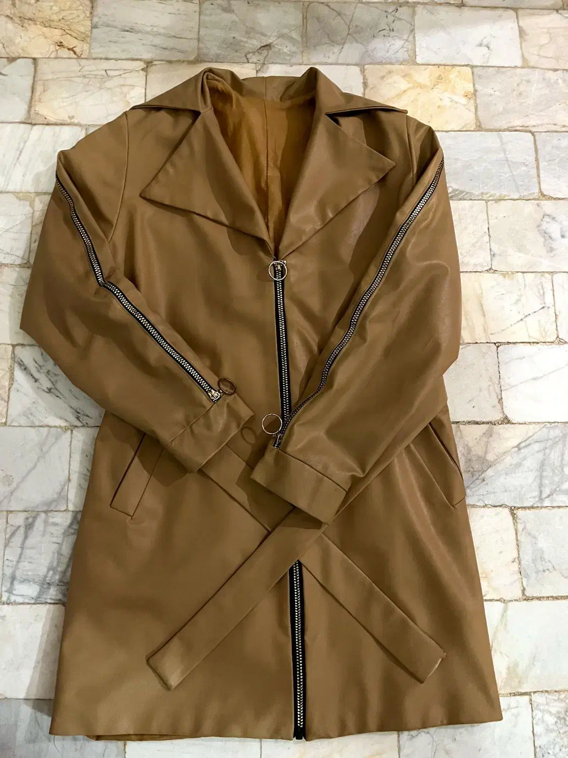 پالتو چرم|لباس|نیشابور, شهرک ولیعصر|دیوار