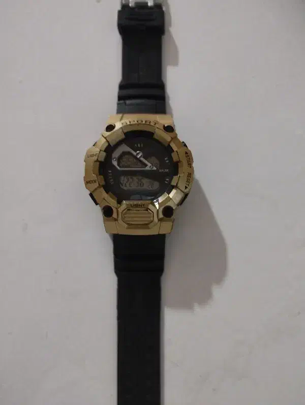 ساعت‌مچی|ساعت|تبریز, |دیوار