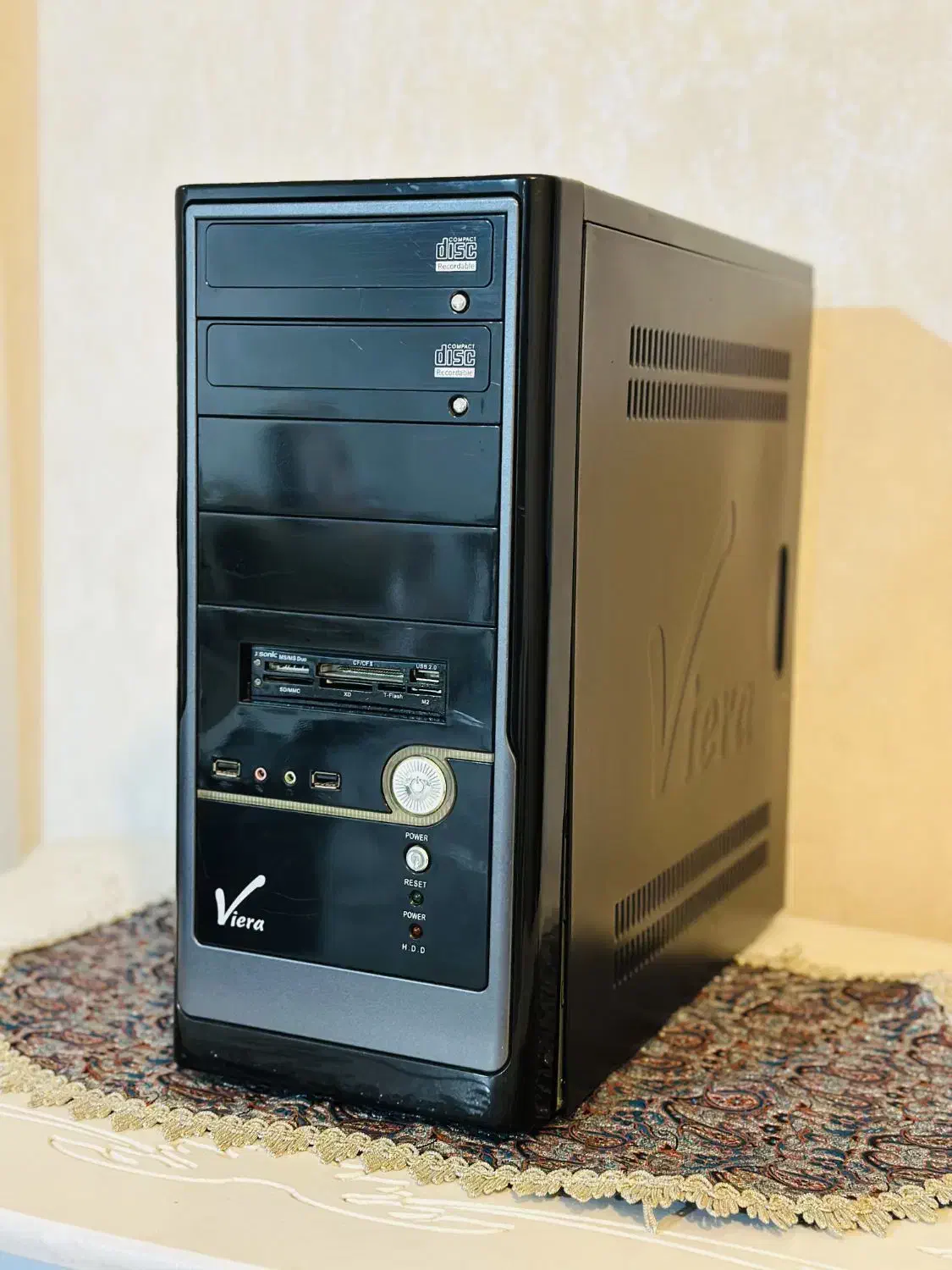 کامپیوتر + مانیتور LCD|رایانه رومیزی|قرچک, شهرک طلائیه|دیوار