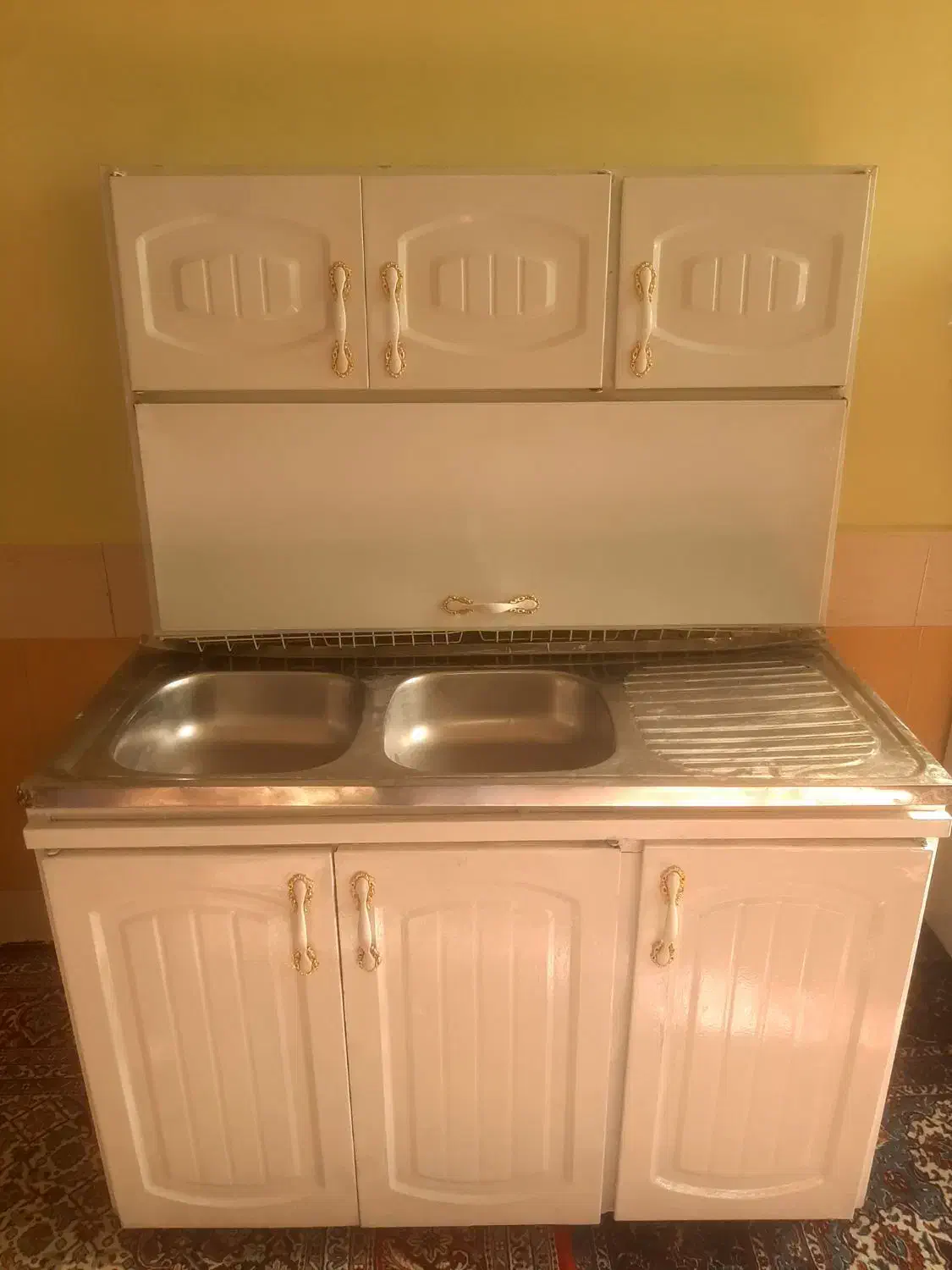 کابینت 4 سرویس کامل  تمیز وزیبا|مصالح و تجهیزات ساختمان|بروجرد, |دیوار