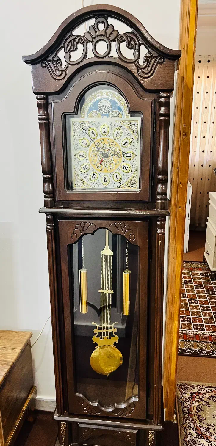 ساعت ایستاده|ساعت دیواری و تزئینی|بابل, |دیوار