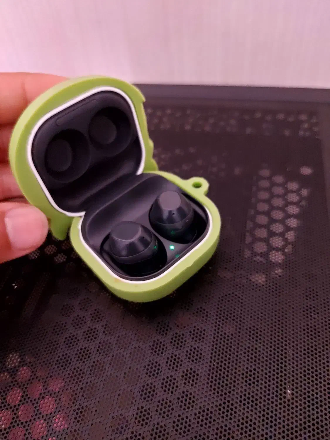 گلکسی بادز FE Galaxy buds|لوازم جانبی موبایل و تبلت|شیراز, شهرک بزین|دیوار
