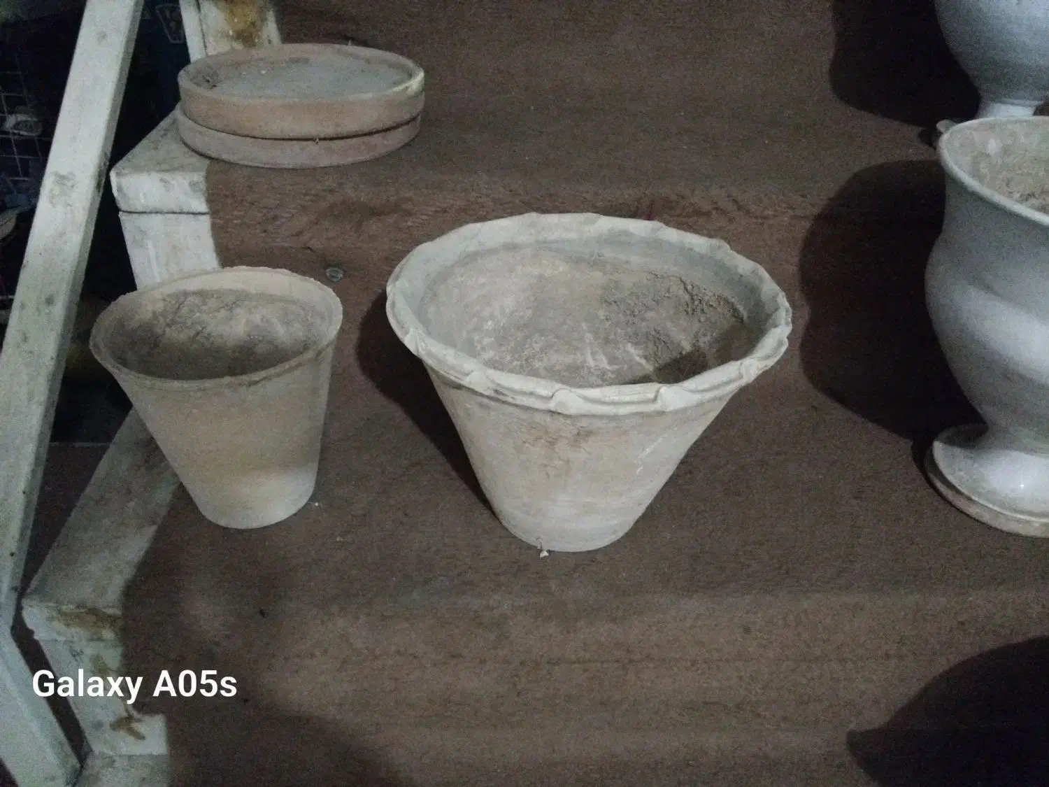 چندعددگلدان|گل و گیاه طبیعی|نیر (یزد), |دیوار