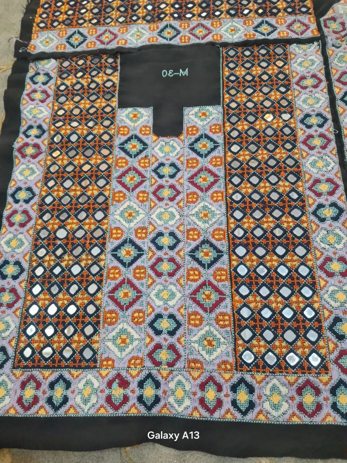 لباس بلوچی|لباس|مشهد, شهرک شهید باهنر|دیوار