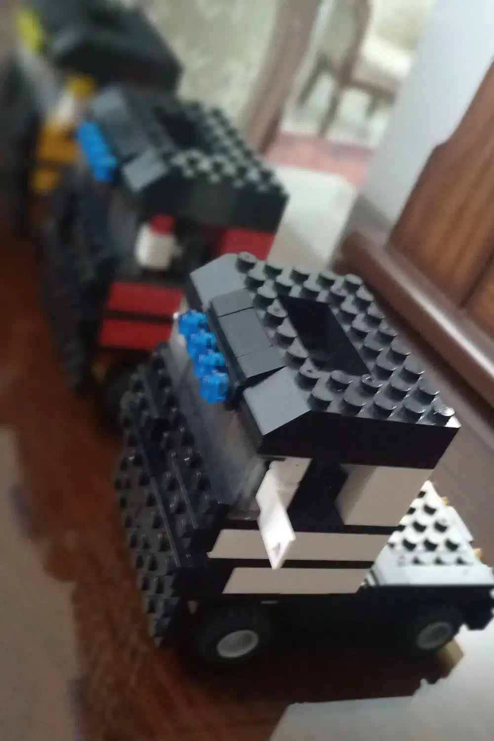 لگو|اسباببازی|شبستر, |دیوار