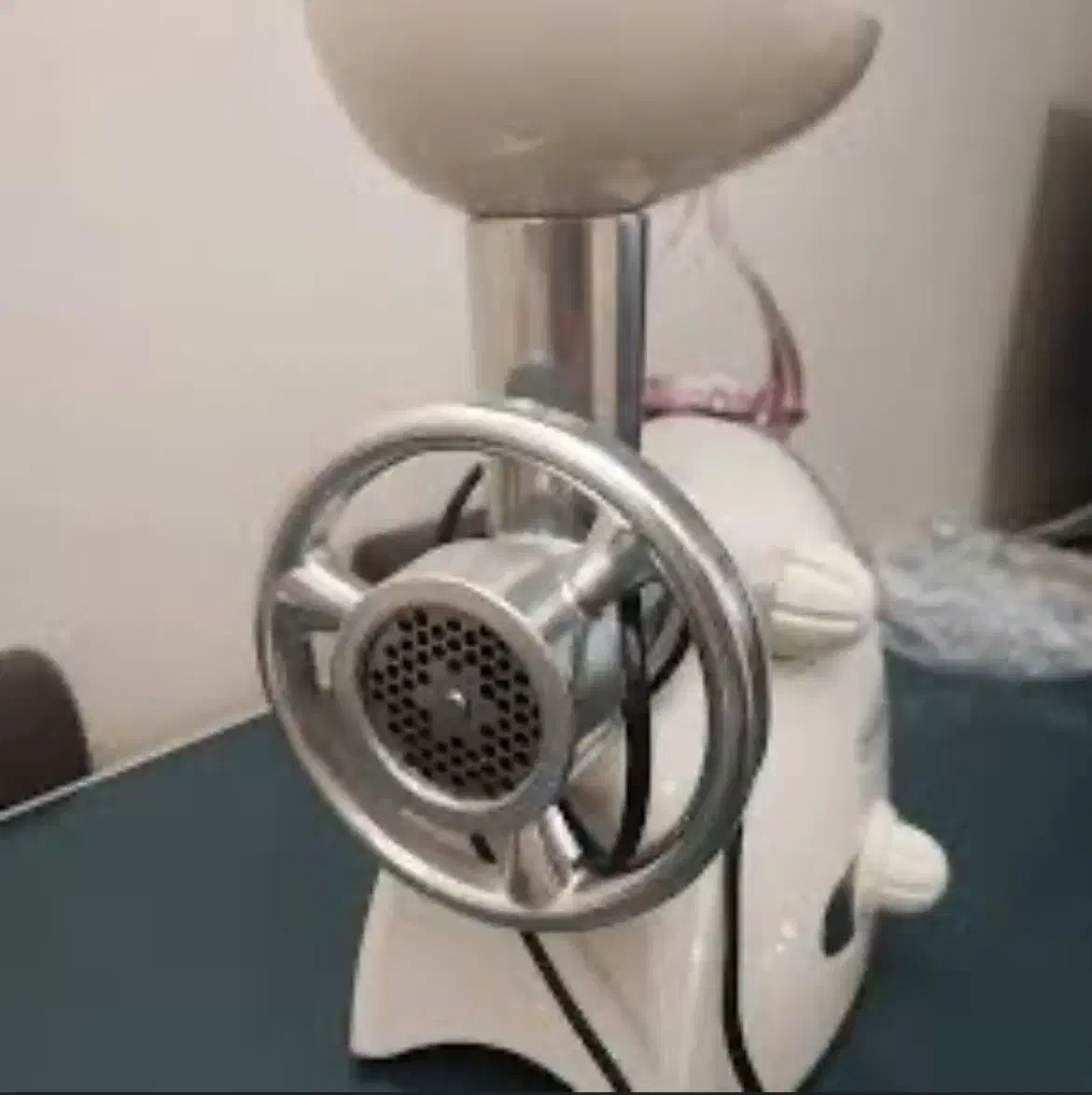 چرخ گوشت ایتالیایی برند دلونگی|سایر لوازم برقی|گرگان, |دیوار