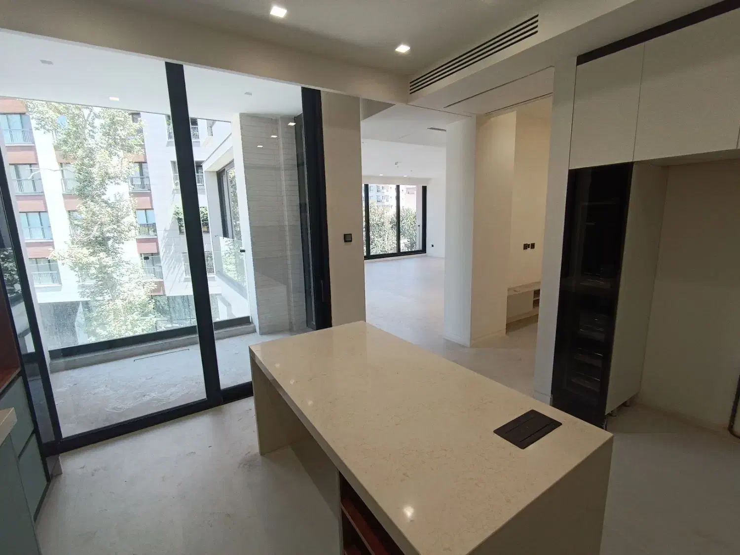 الهیه/۲۱۰متر/۳خواب مستر/برج باغ نوساز مدرن/فول