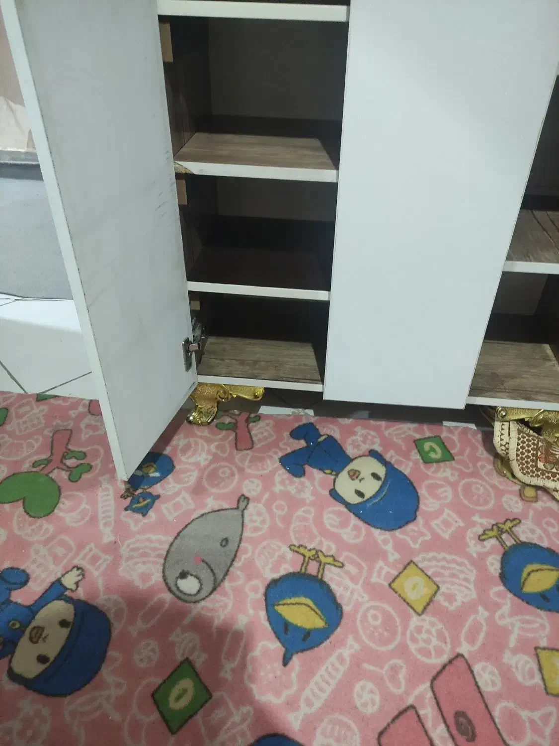 جاکفشی نو|جاکفشی، کمد، دراور|فشاپویه, |دیوار