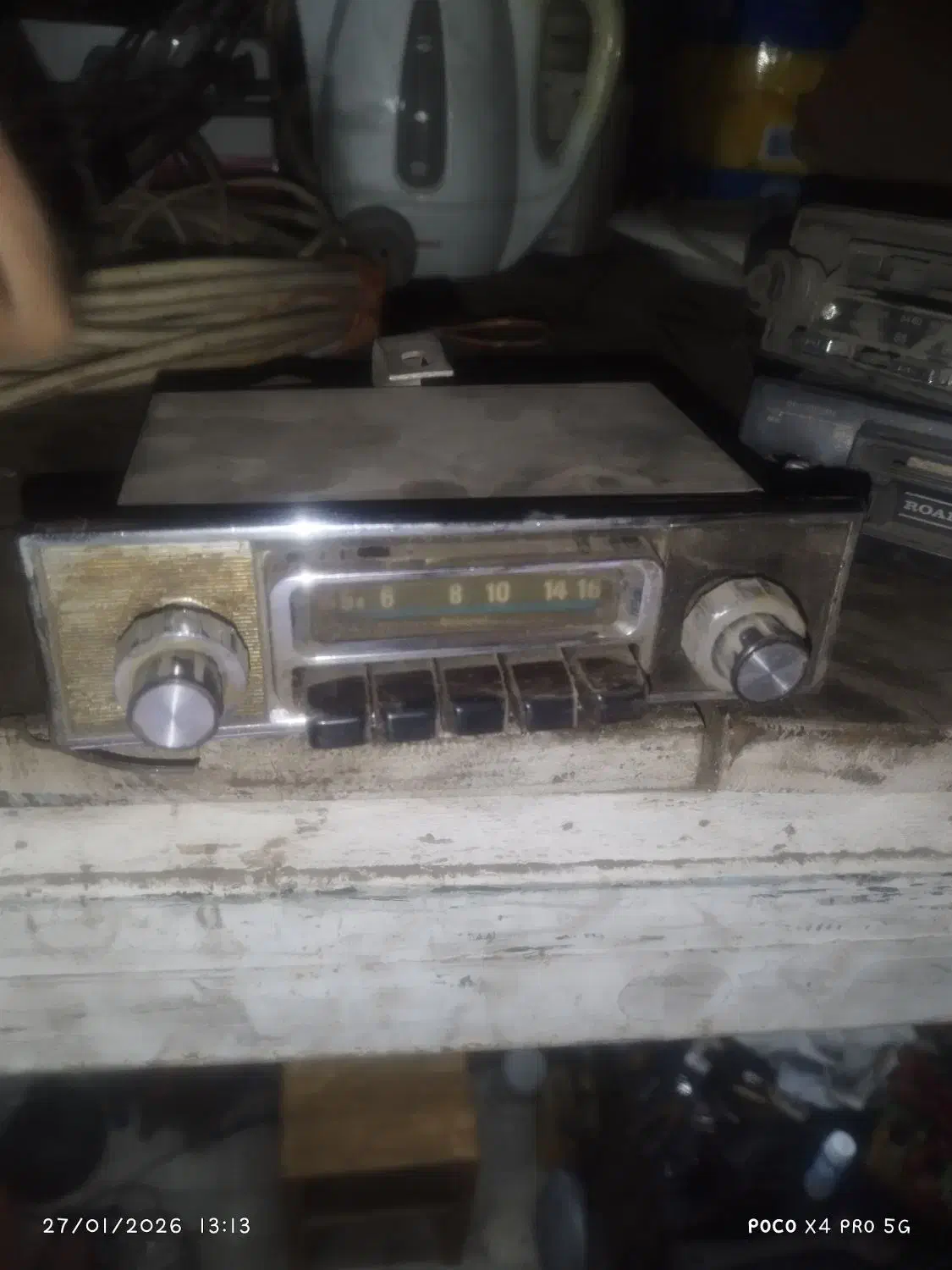 رادیو قدیمی|صوتی و تصویری|رشت, فلسطین|دیوار