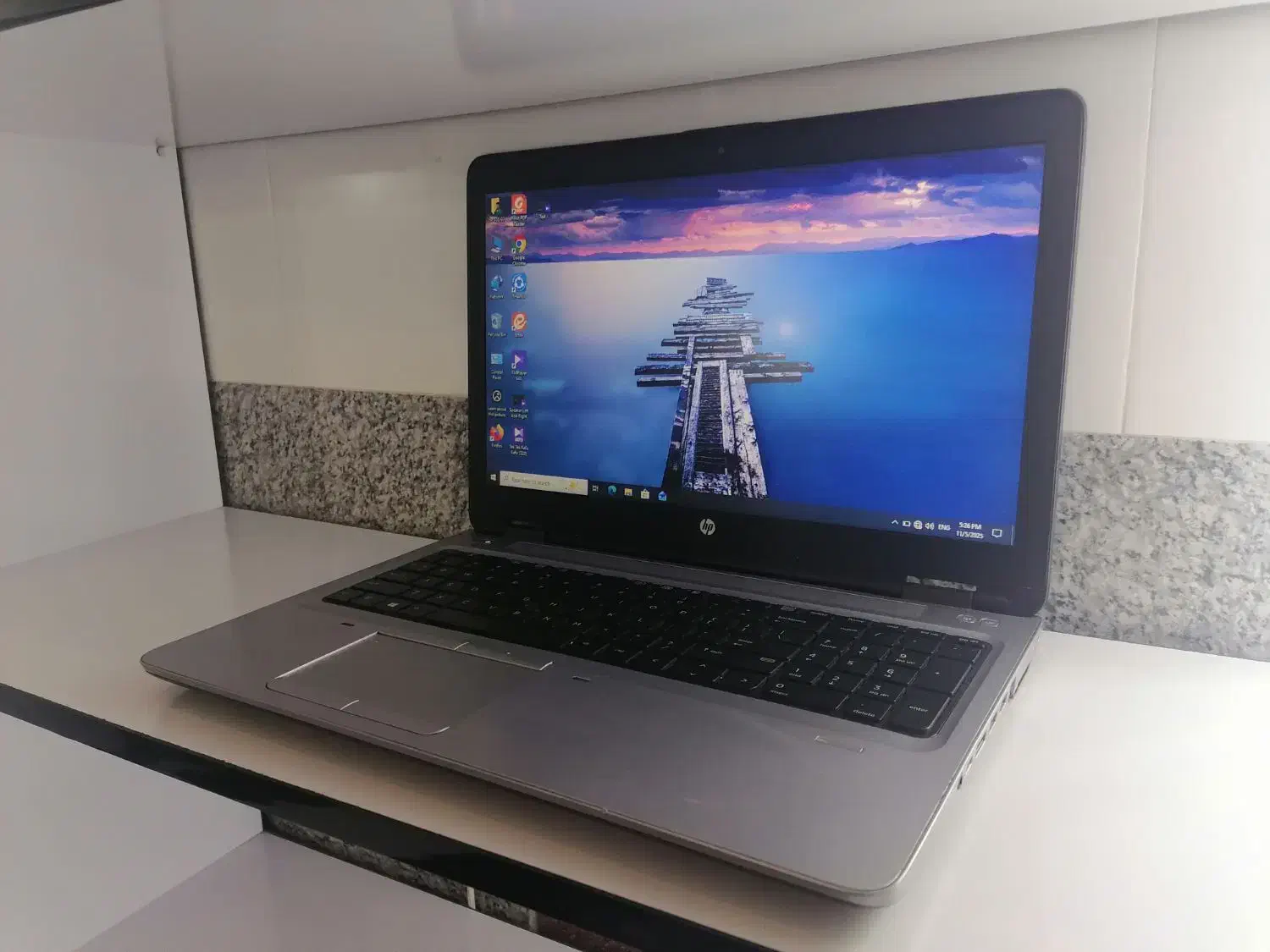 لپتاپ HP ProBook نسل 8 رم 8 هارد 256SSD گرافیکدار|رایانه همراه|شیراز, فرگاز|دیوار