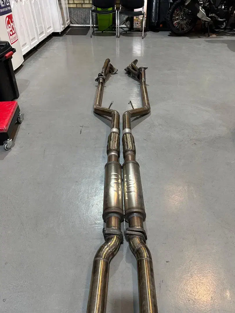 کیت اگزوز جنسیس کوپه|قطعات یدکی و لوازم جانبی|تهران, حکیمیه|دیوار