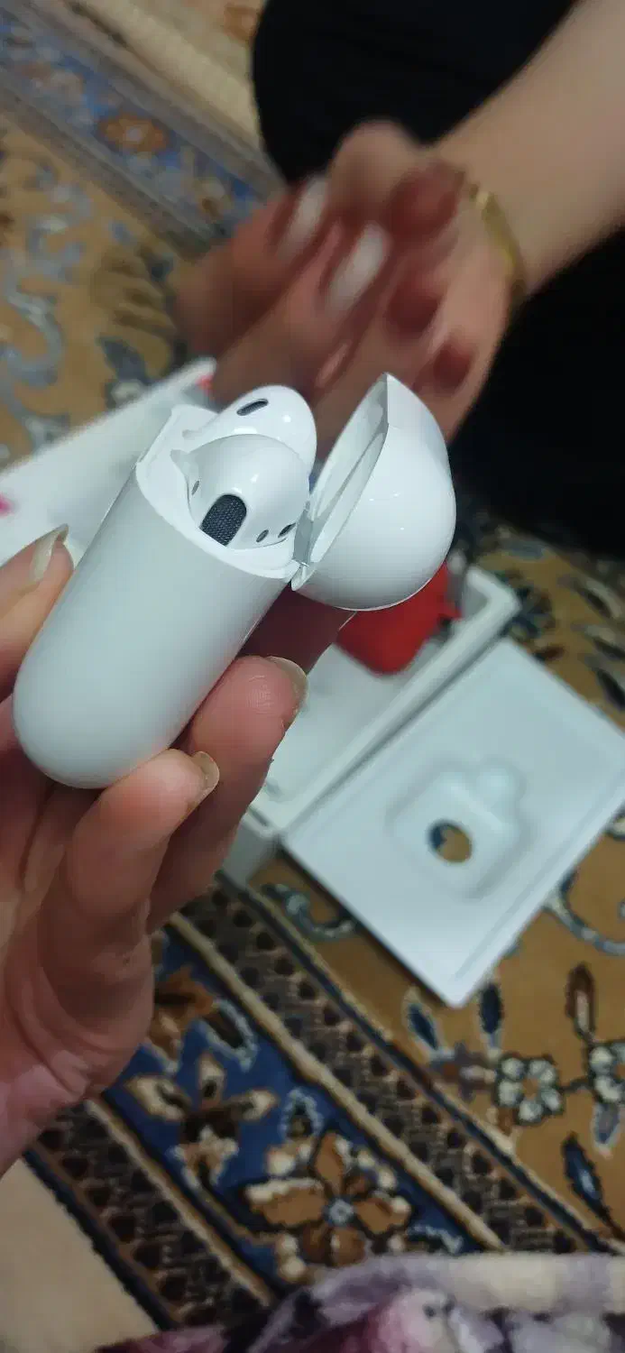 ایرپاد سالم یه هفته کارکرد همراه باشارژر اصلی|لوازم جانبی موبایل و تبلت|پاکدشت, پاکدشت (مامازند)|دیوار