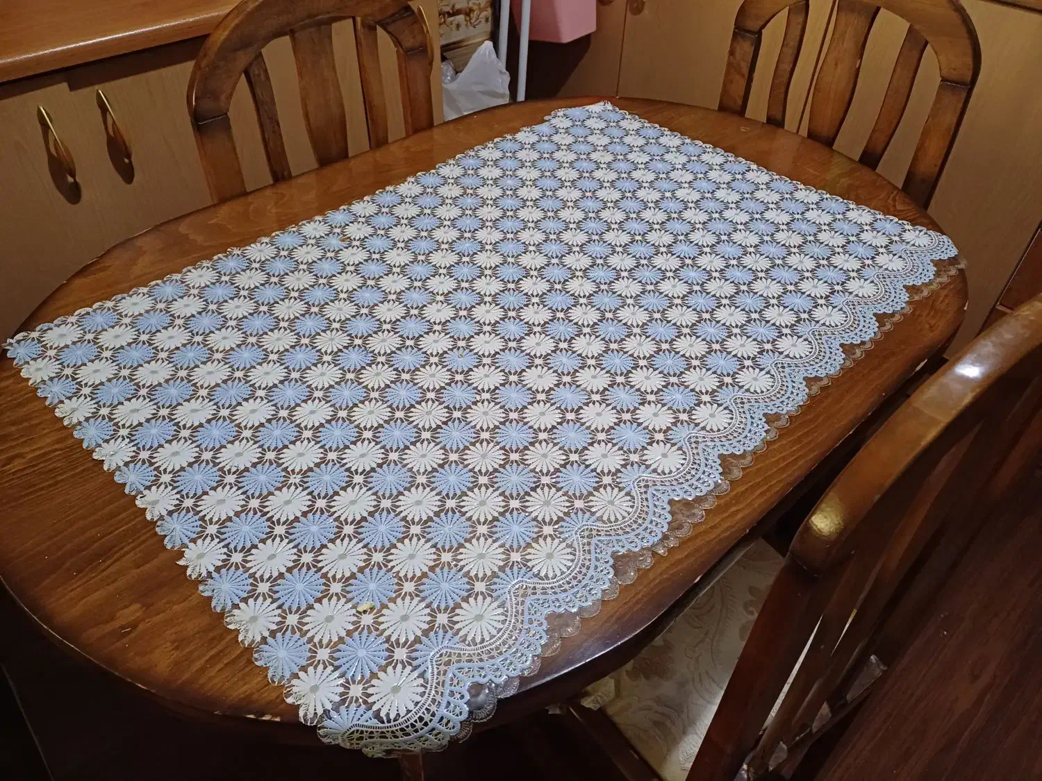 میز نهار خوری چوبی ۴ نفره|میز و صندلی غذاخوری|کرج, شهرک شهرداری|دیوار