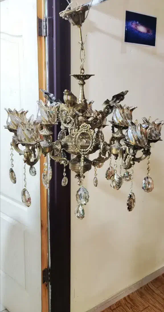 لوستر برنزی|لوستر و چراغ آویز|شاهدشهر, |دیوار