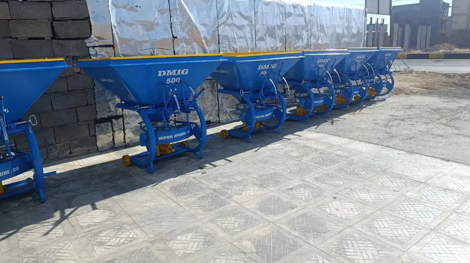 کود پاش|ماشین‌آلات صنعتی|دهگلان, |دیوار