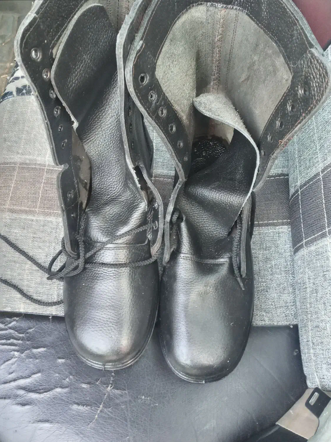 پوتین ۴۷|کیف، کفش، کمربند|مرند, |دیوار