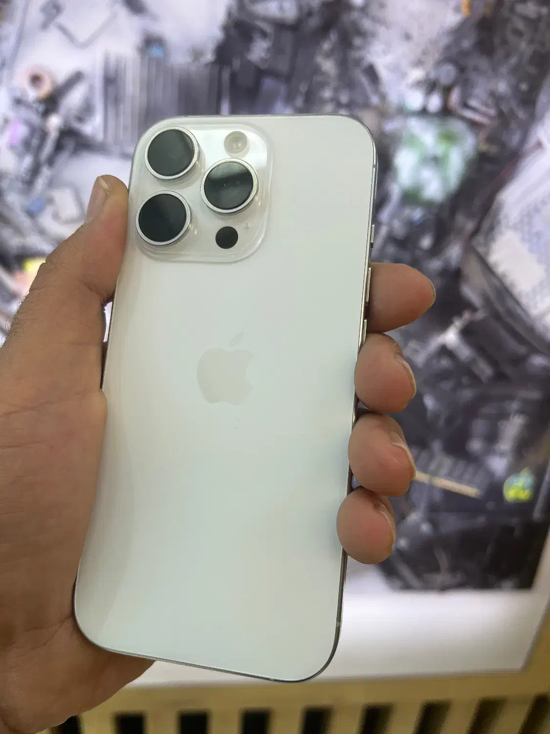 ایفون 16PROپارت نامبر CH/Aرنگ سفید 128گیگ|موبایل|اصفهان, احمدآباد|دیوار