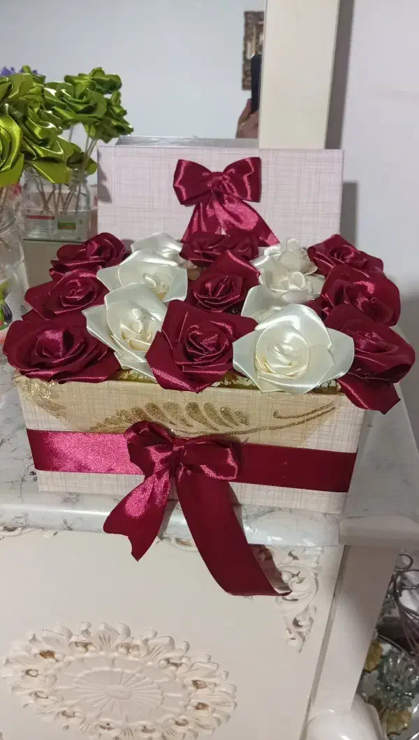 گل های روبانی ارزان هدیه روز مادروزن|گل مصنوعی|نظرآباد, رسالت|دیوار