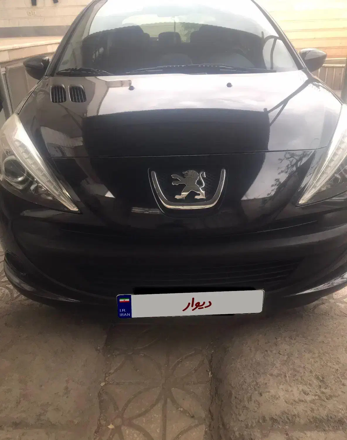 207 مشکی پانا مدل ۱۴۰۱ بیرنگ|خودرو سواری و وانت|کاشان, سه راه پرورشگاه|دیوار