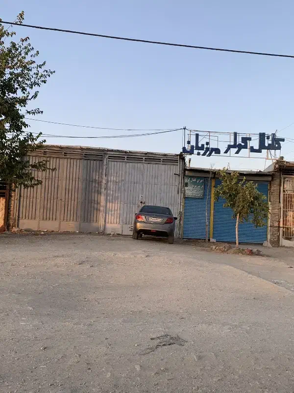 مغازه ۱۰۰ متری بر بلوار کربلا|اجارهٔ مغازه و غرفه|نهاوند, |دیوار