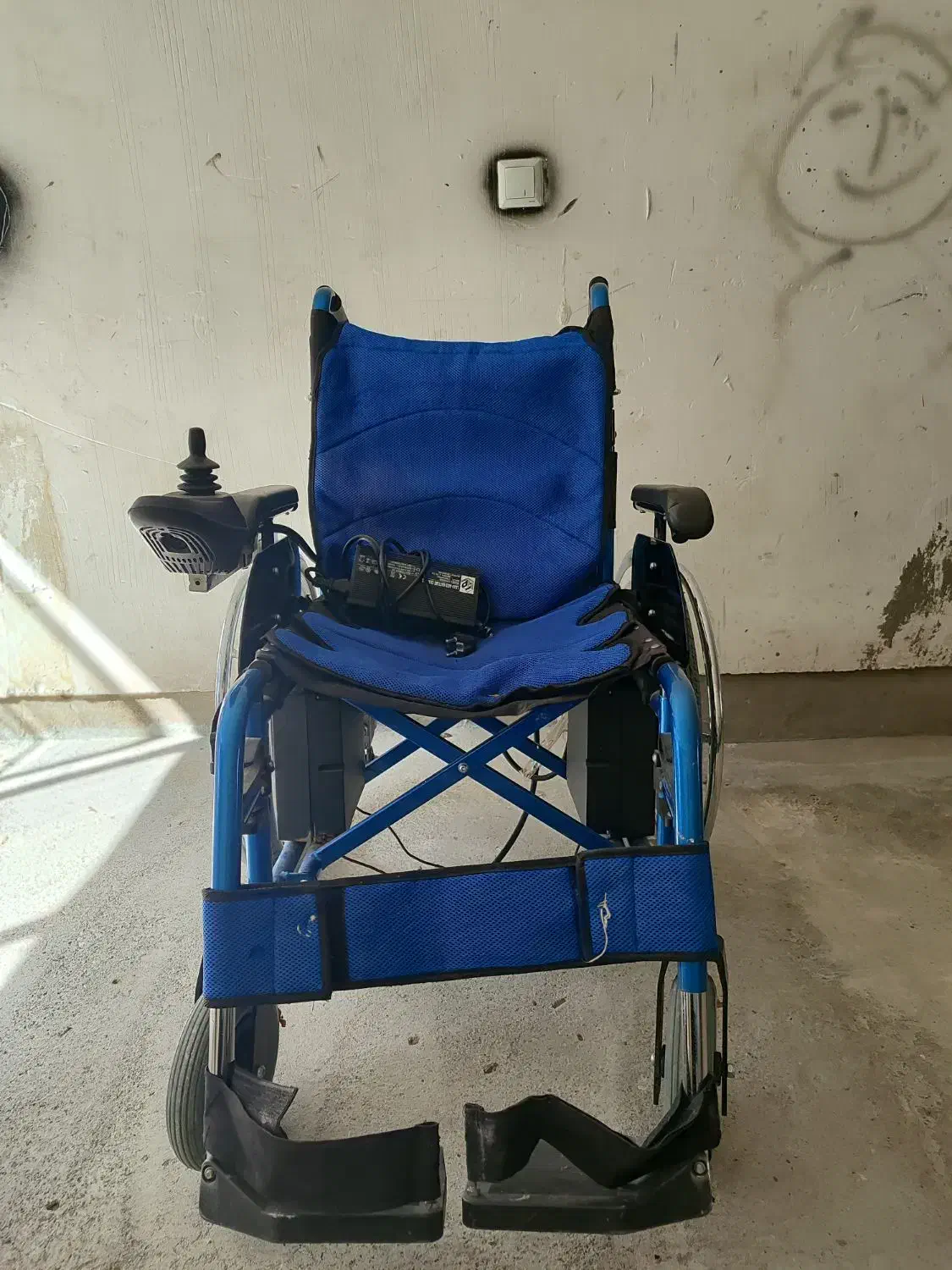 ویلچر برقی شارژی|پزشکی|مهاباد (آذربایجان غربی), |دیوار