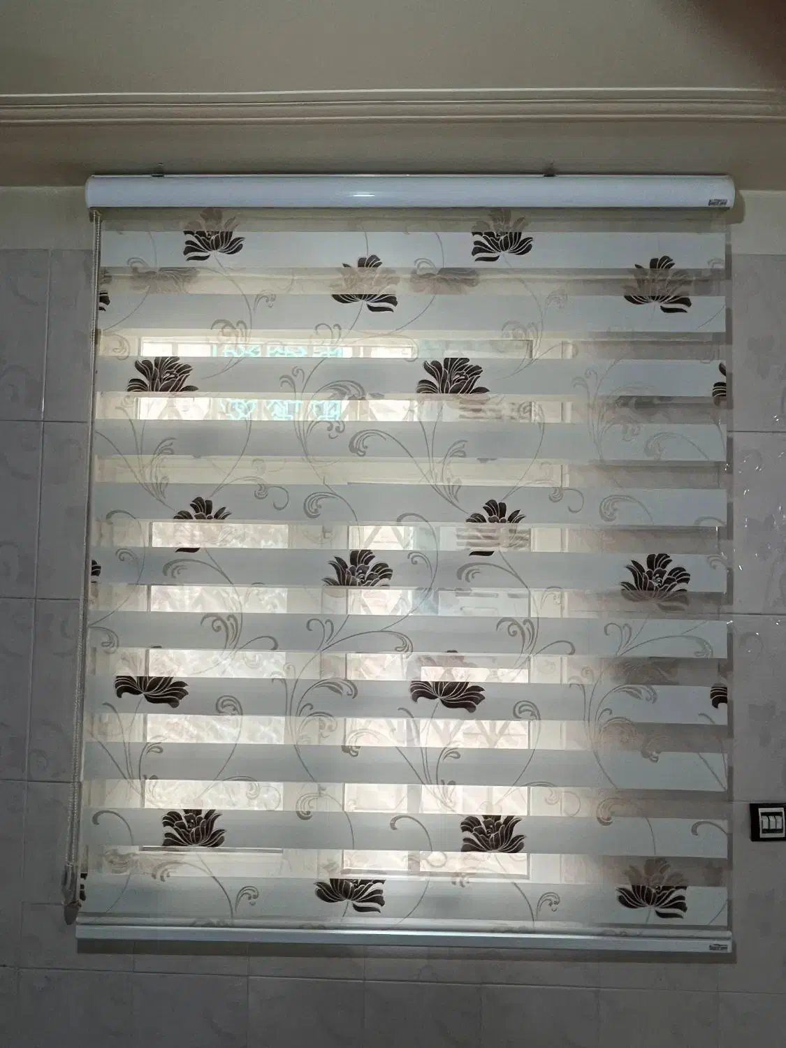 پرده زبرا کاملا نو و خوش نقشه|پرده، رانر، رومیزی|گلپایگان, |دیوار