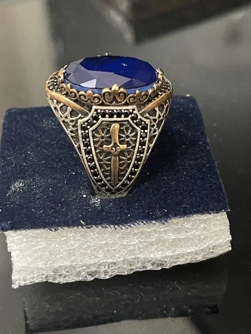 انگشتر نقره ترک رکاب سپر و شمشیر سنگ یاقوت وارداتی|جواهرات|رشت, معلم|دیوار