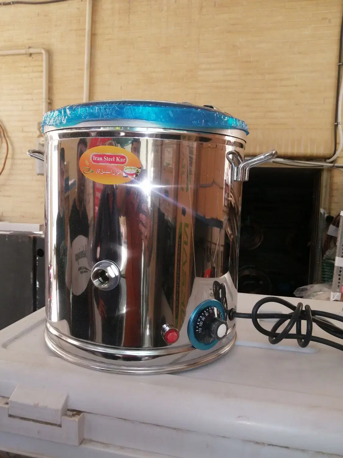 سماور برقی 15 لیتری|سماور، چایساز، قهوهساز|یزد, |دیوار